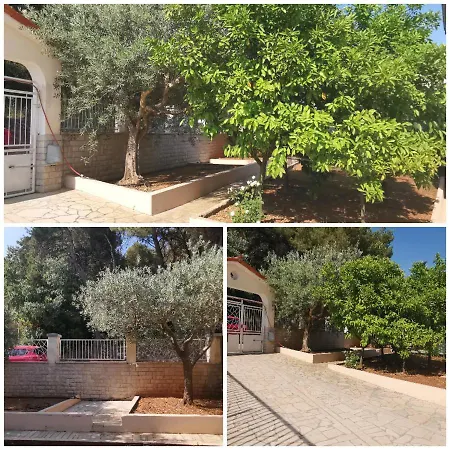 Appartamento Pineta With Terrace & Park Wood View
